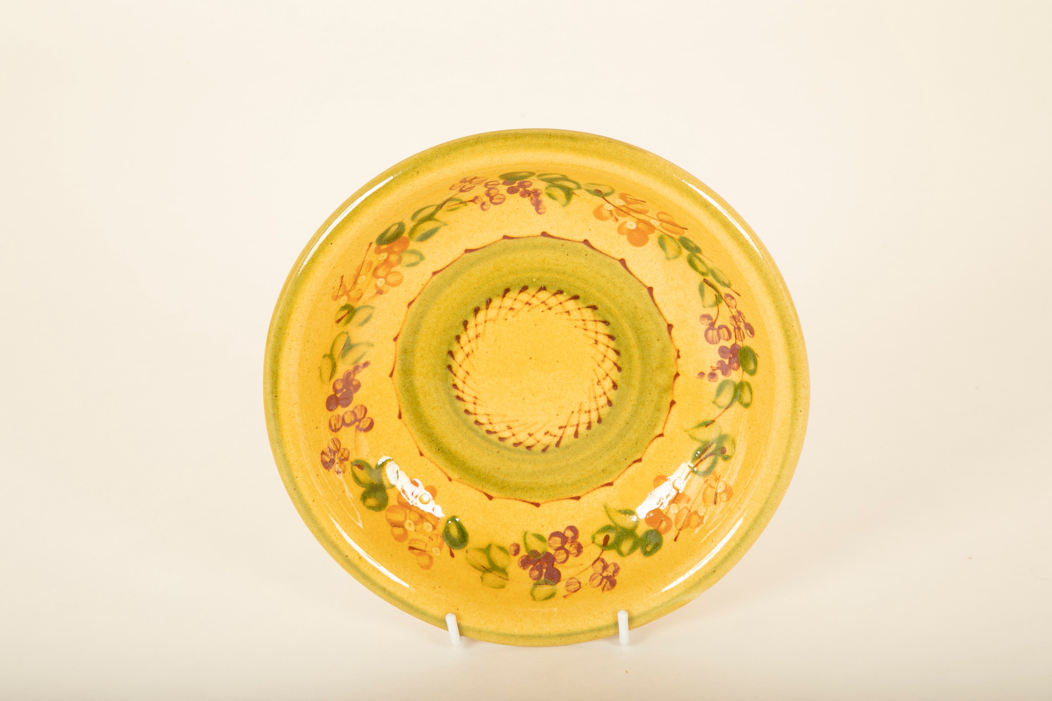 Set of Eight Dinner Plates & Eight Bowls