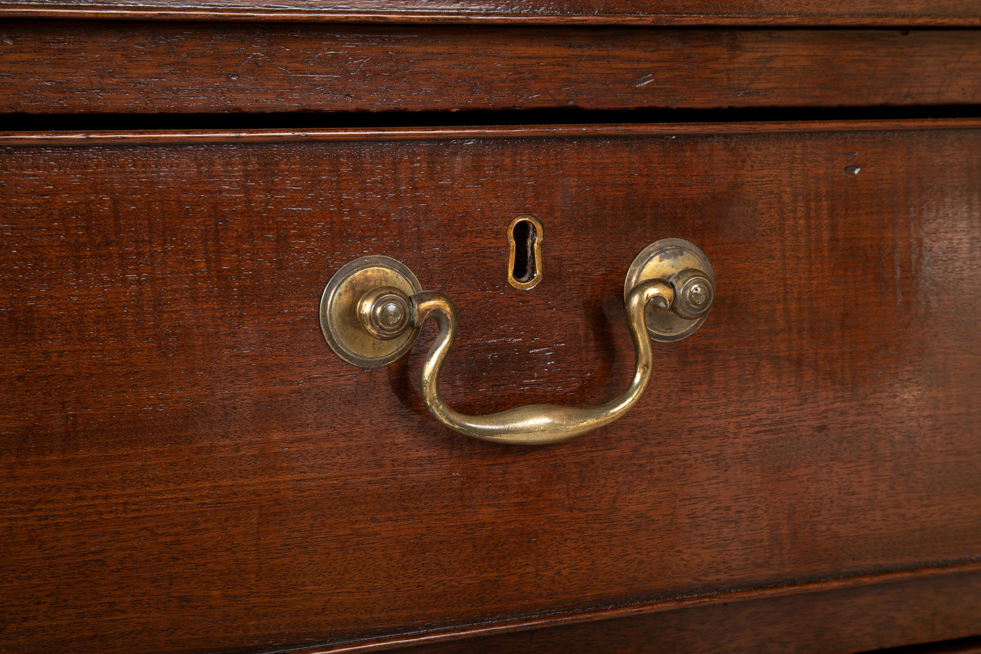 Mahogany Bachelor's Chest