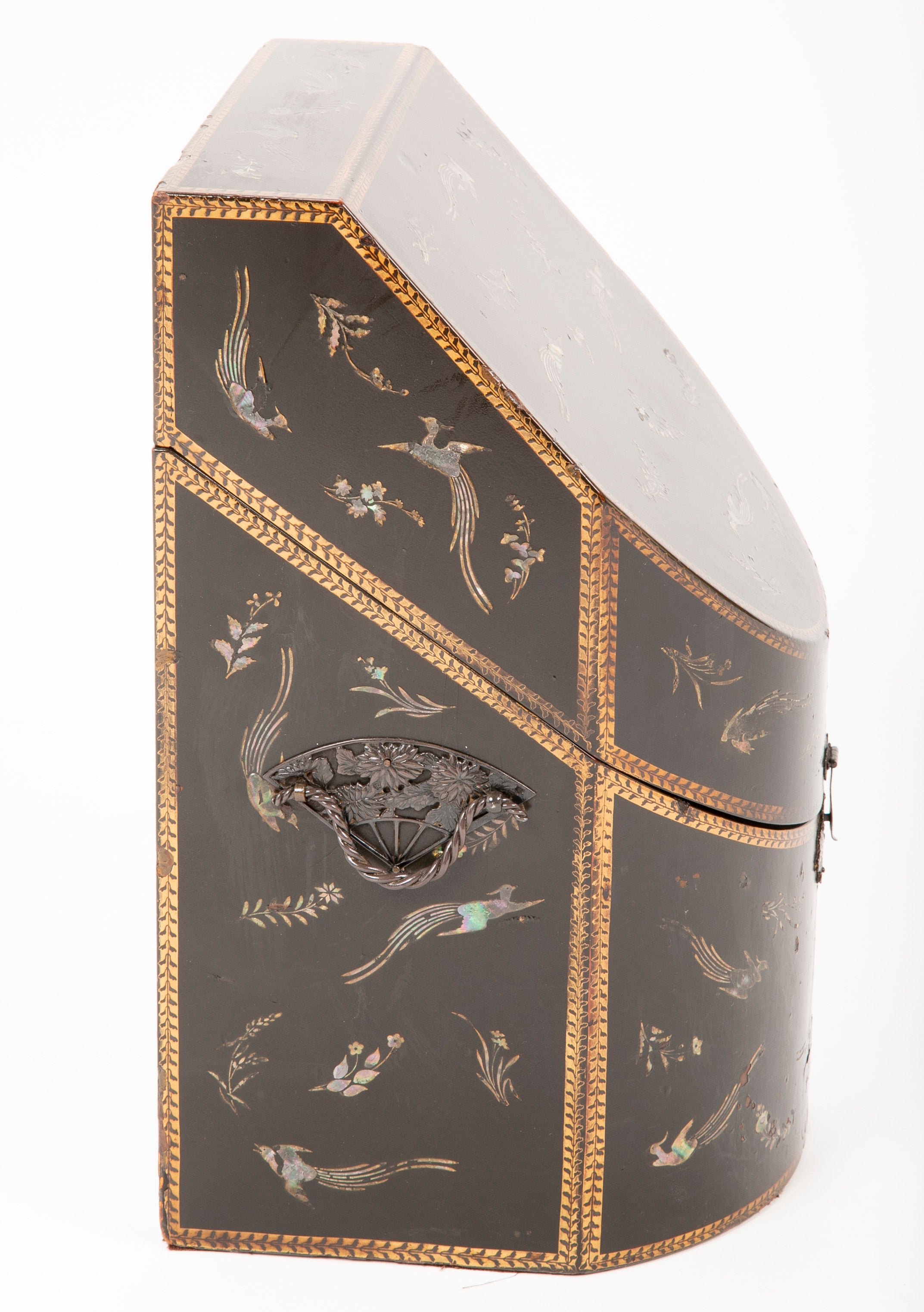 Rare Pair of Japanese Nagasaki Export Lacquered Wood Knife Boxes