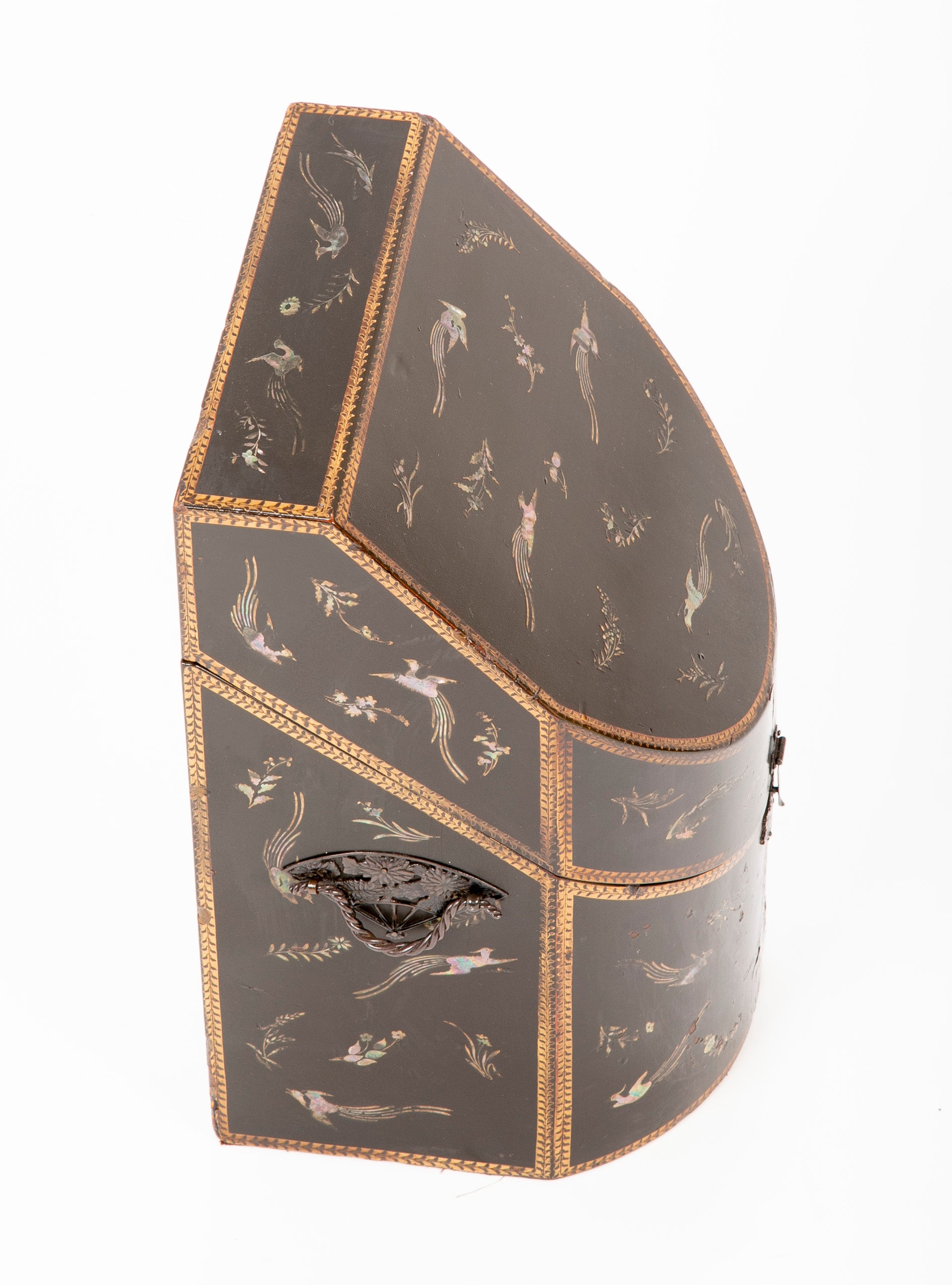 Rare Pair of Japanese Nagasaki Export Lacquered Wood Knife Boxes