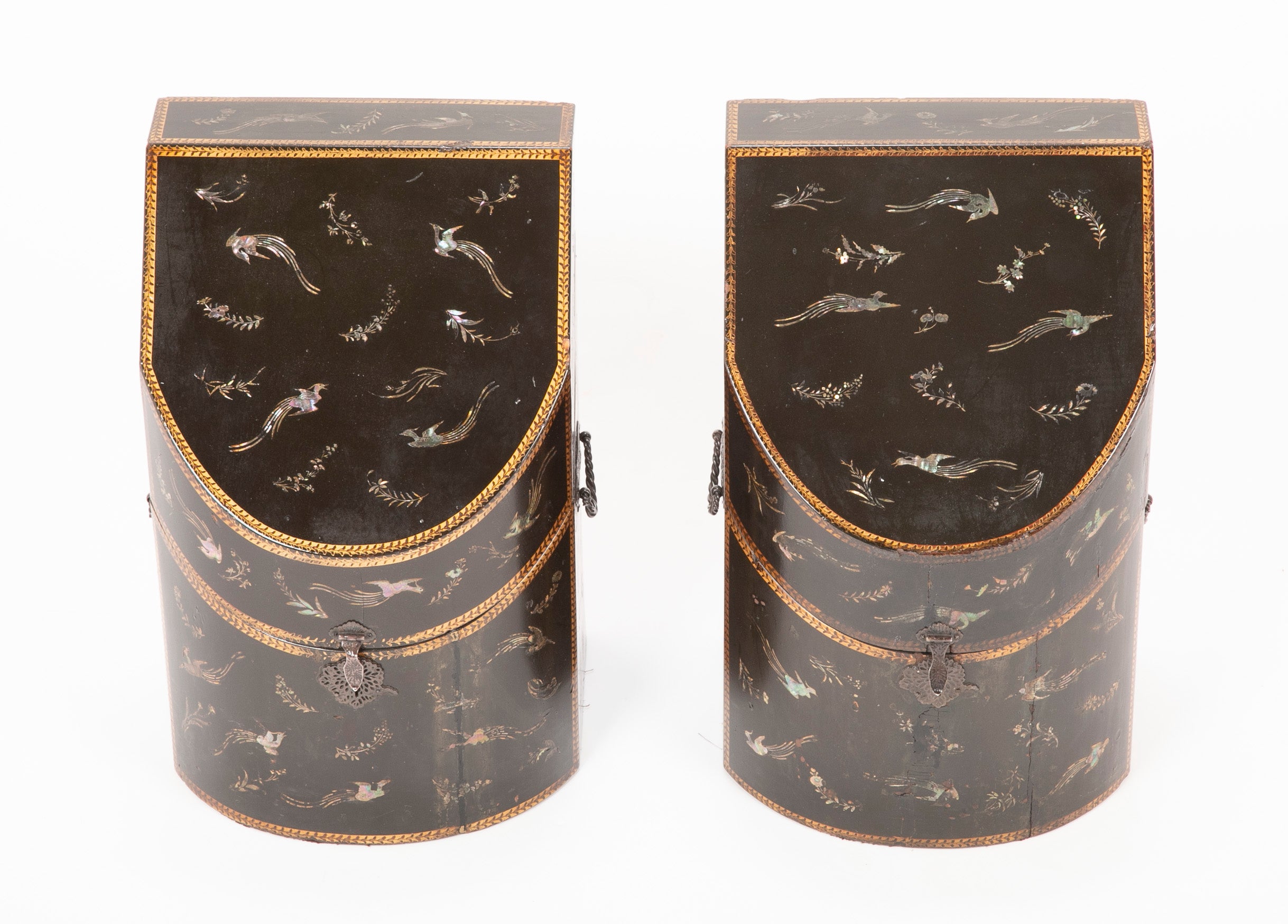 Rare Pair of Japanese Nagasaki Export Lacquered Wood Knife Boxes