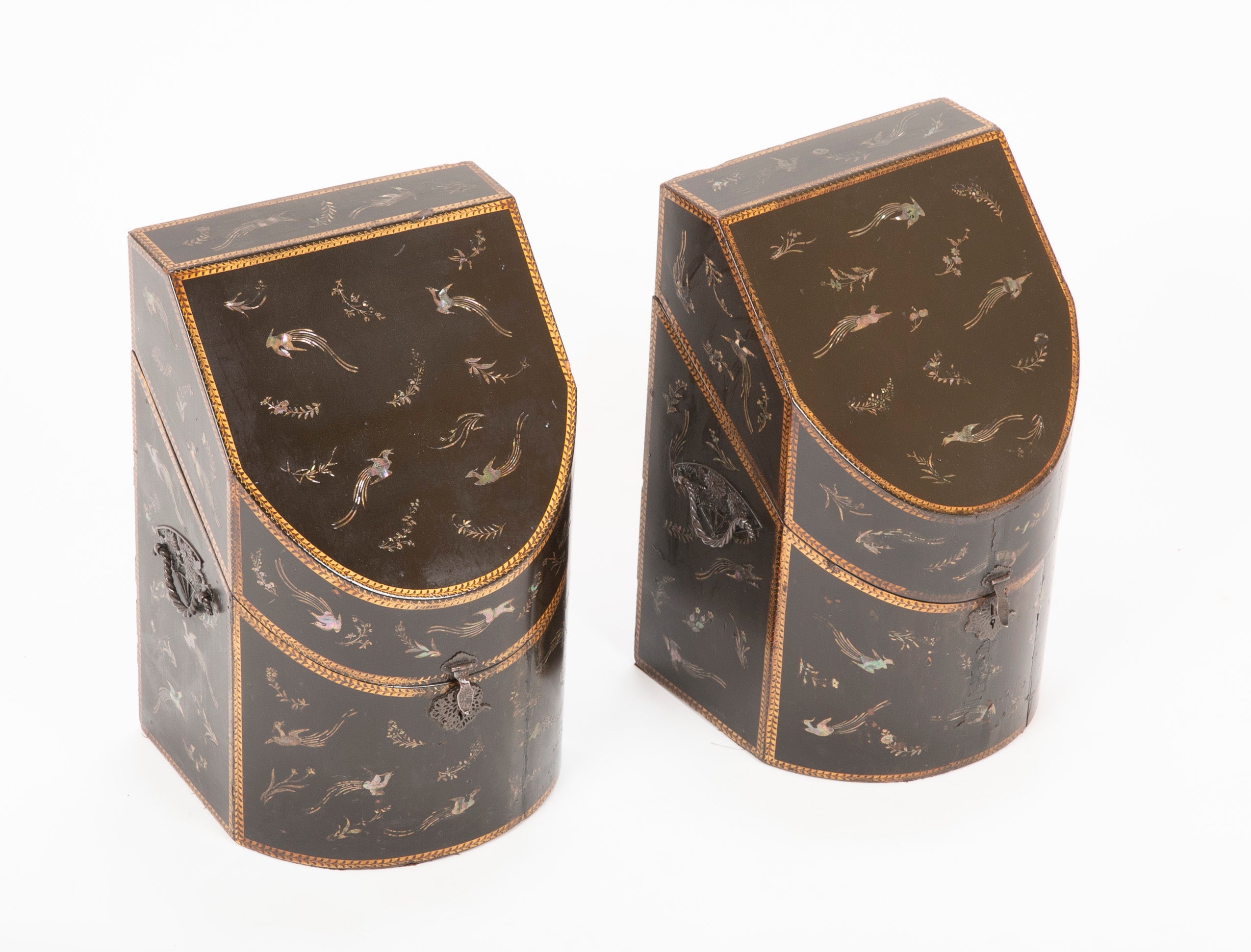 Rare Pair of Japanese Nagasaki Export Lacquered Wood Knife Boxes