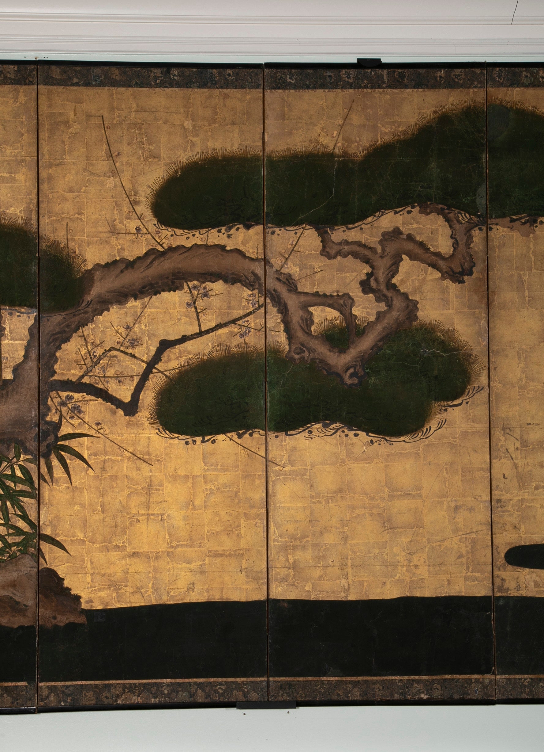 Pair Of Kano School Six Panel Screens "Three Friends Of Winter"