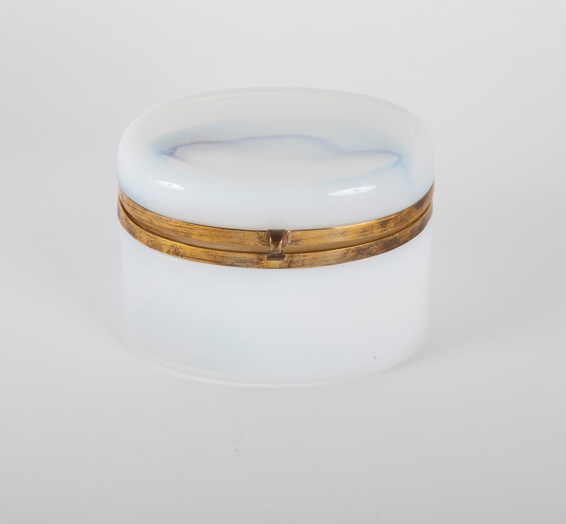 Iridescent "Boule de Savon" French Opaline Glass Box having "Soap Bubbles"