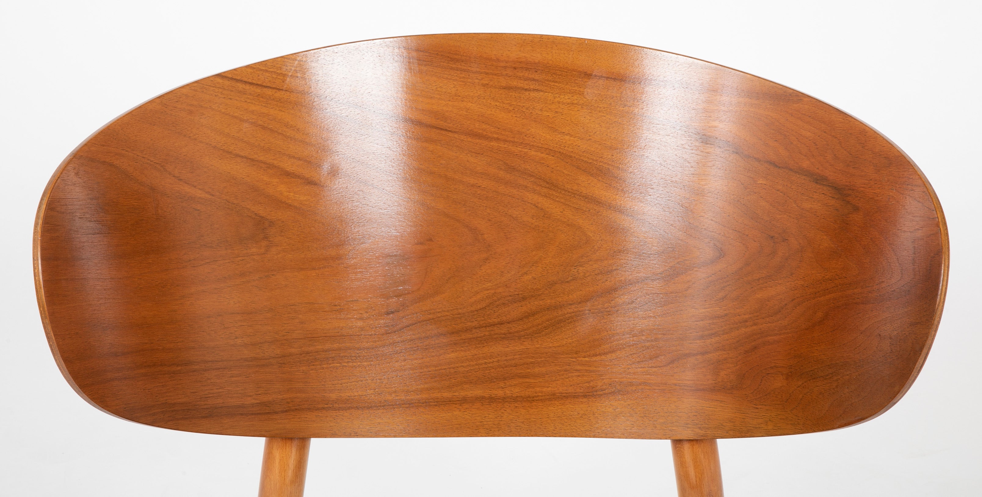 "Shell Chair" by Hans Wegner for Fritz Hansen FH 1936