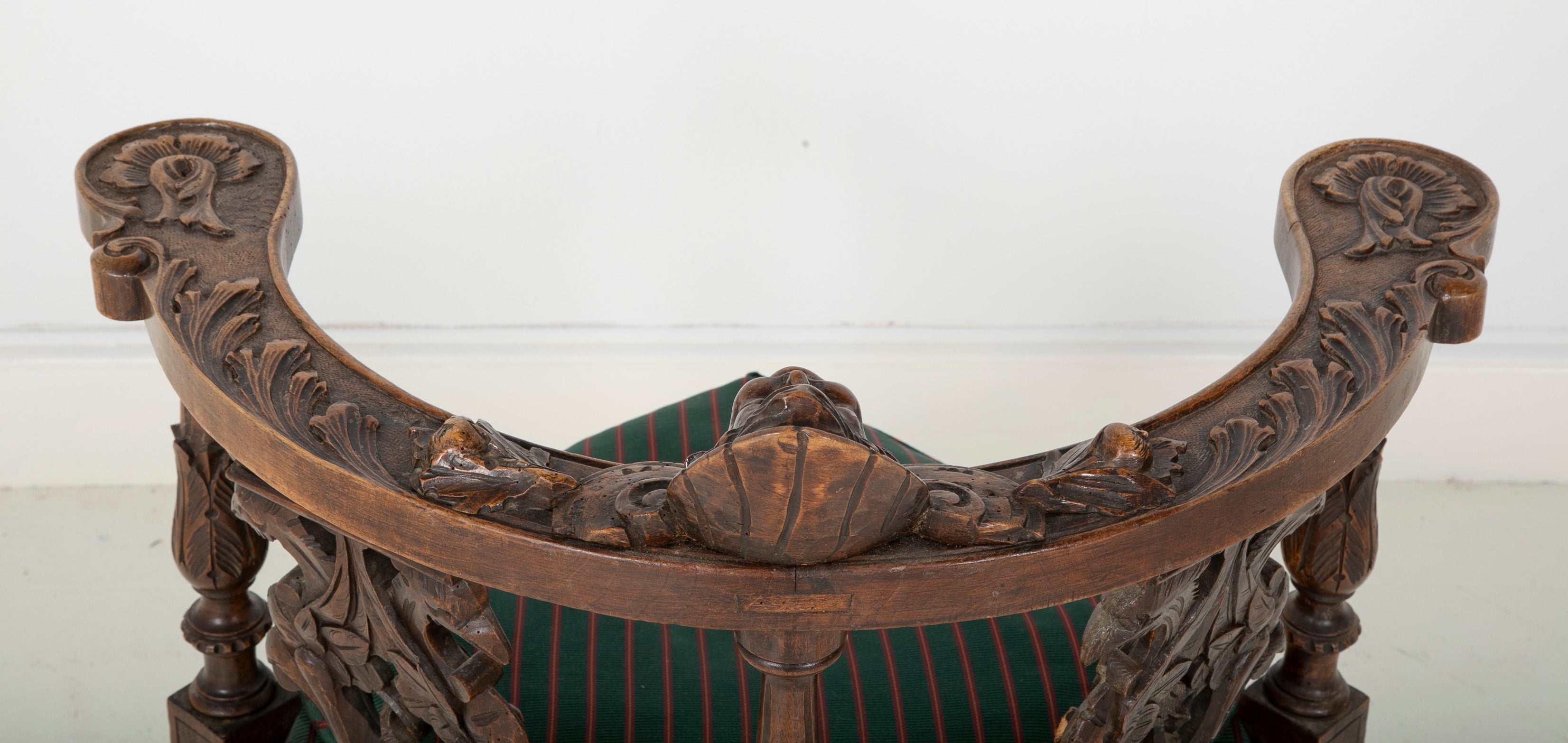 Wonderfully Carved 19th Century Italian Walnut Corner Chair