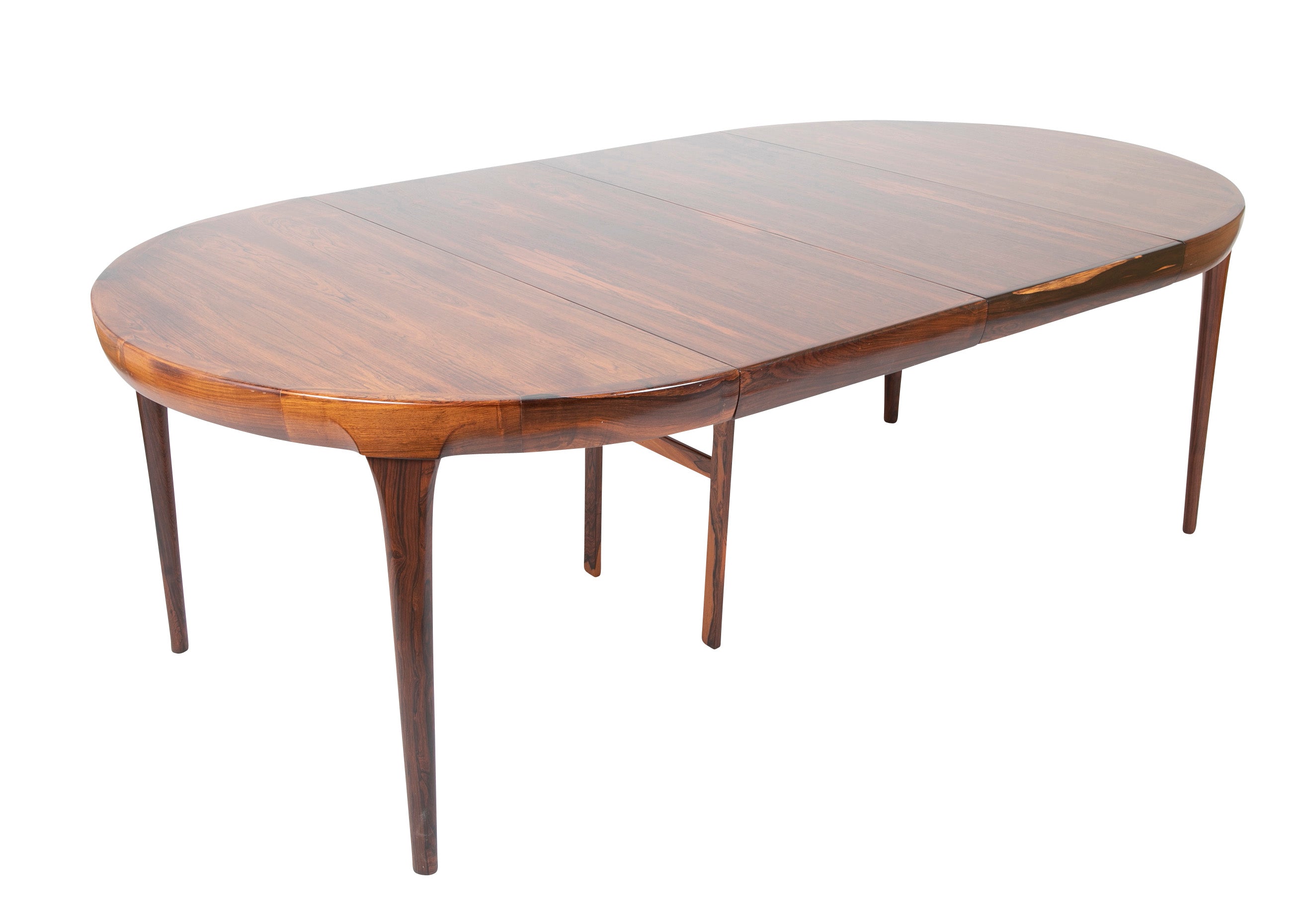 Two Leaf Round Oval Rosewood Dining Table IB Kofod Larsen Design