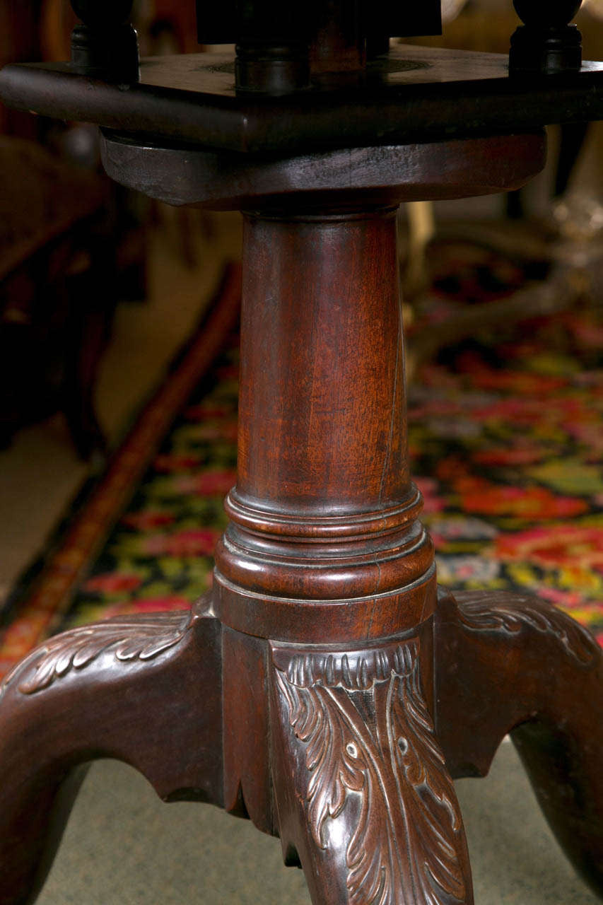 Chippendale Pie Crust Tilt Top Table