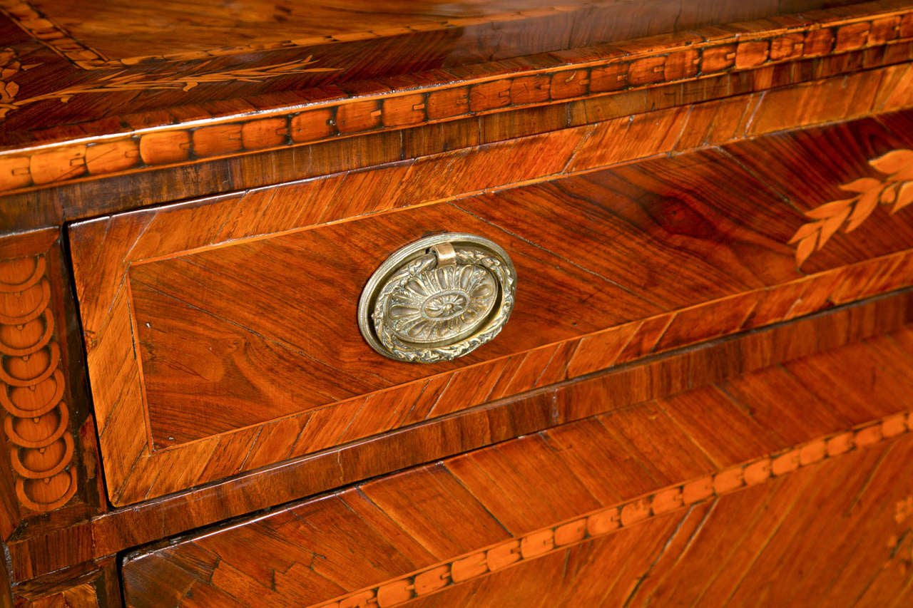 Italian Neoclassical Commode