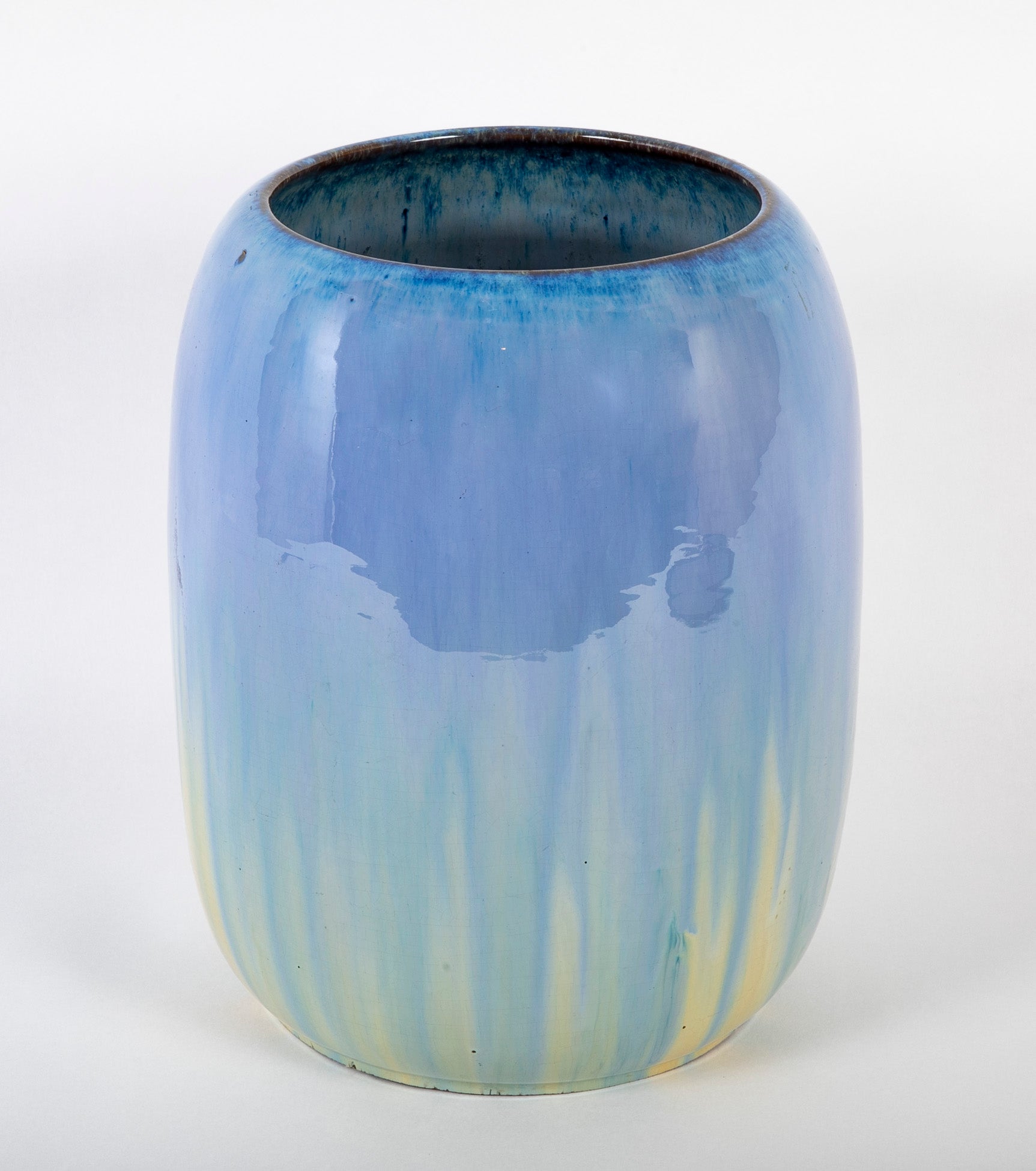 Large Fulper Pottery Vase of Chinese Blue over Yellow Flambe Glaze