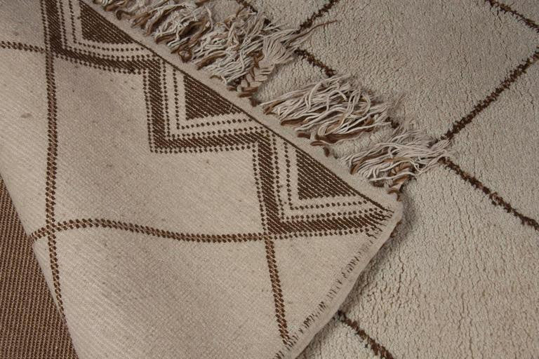 Moroccan Hand Knotted Wool Rug