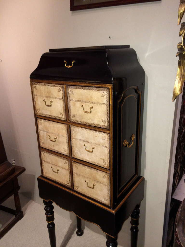 Black Lacquer Cartonnier