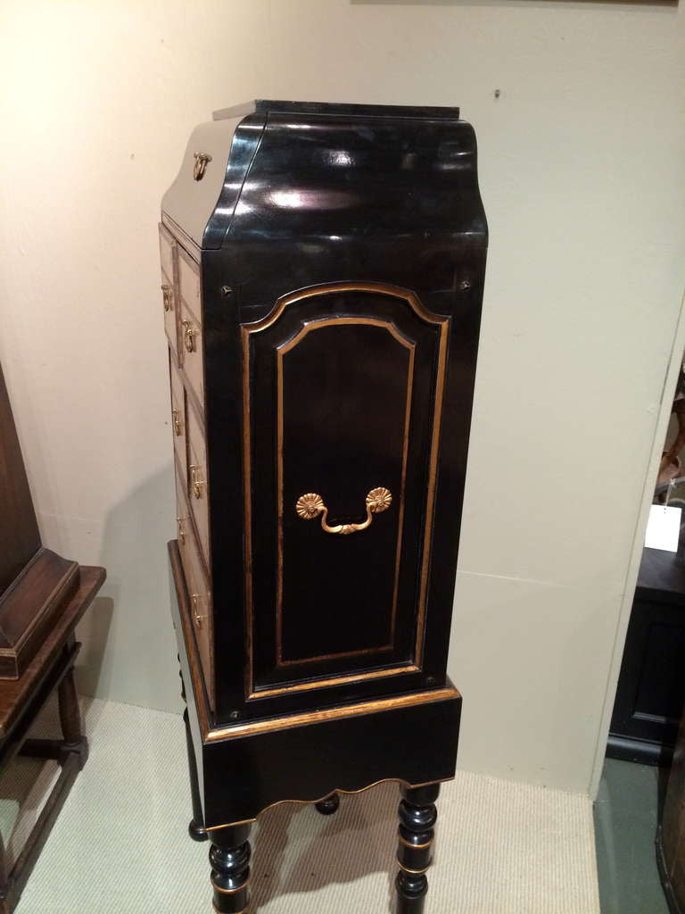 Black Lacquer Cartonnier