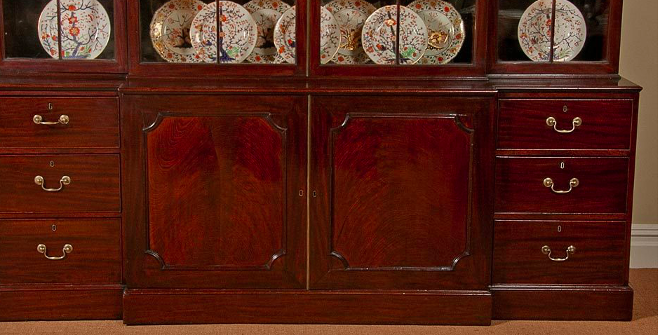 Early 19th Century English Mahogany Breakfront