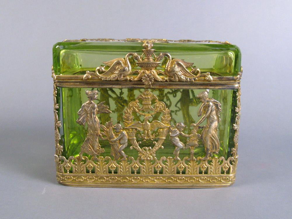 Continental Crystal Dresser Box