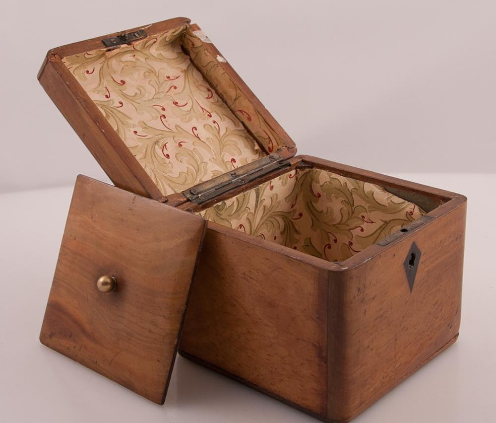 Pearwood Tea Caddy