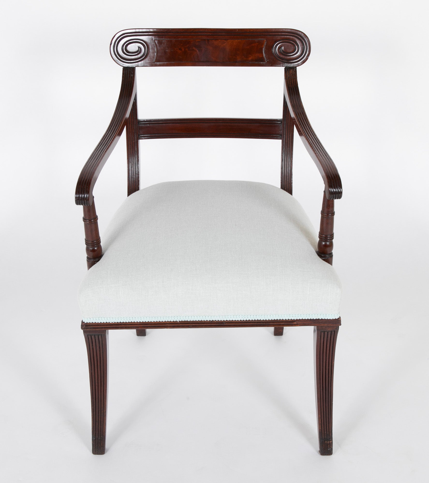 Set of 8 English William IV Mahogany Dining Chairs