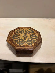 Italian Renaissance Style Octagonal Burl Wood Box With Fruit Wood Inlay