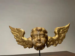18th Century Italian Gilt Wood Winged Angel Putto
