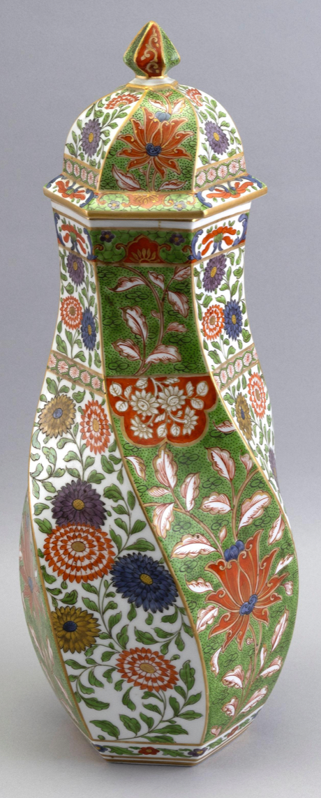 A English Porcelain Twisted Hexagonal Lidded Vase