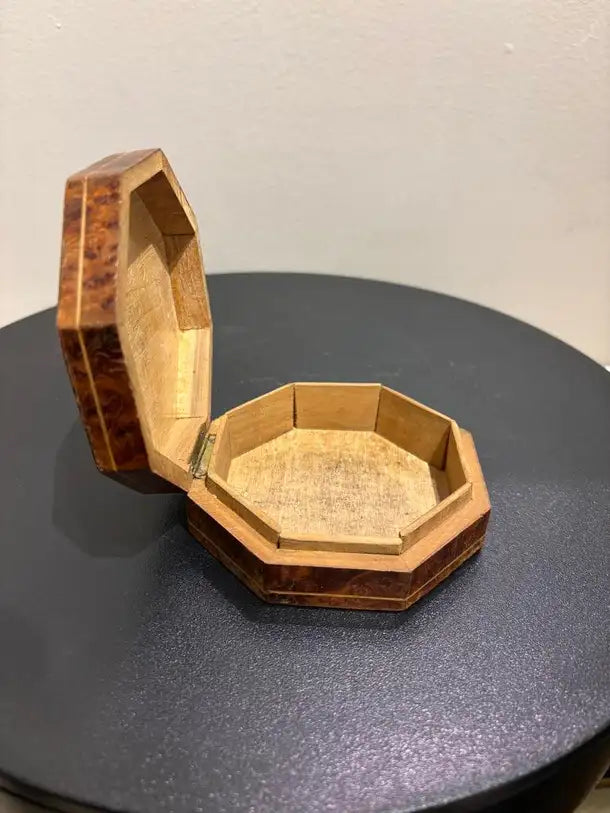 Italian Renaissance Style Octagonal Burl Wood Box With Fruit Wood Inlay
