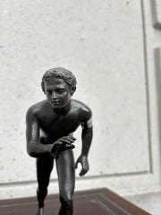 Grand Tour Bronze of a Nude Wrestler after the Roman Original from Herculaneum