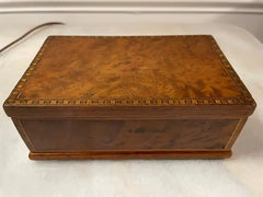 English Burl Wood Veneered Box with Inlaid Borders