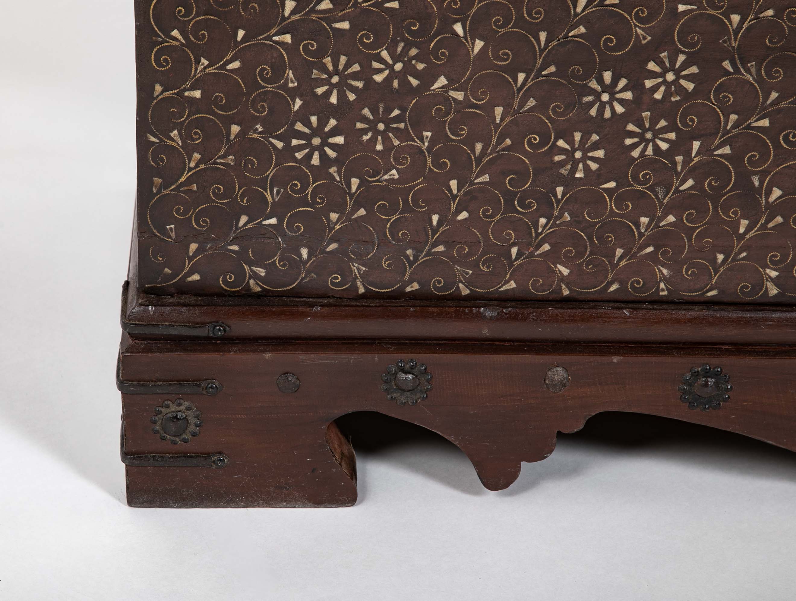 Chestnut Korean Palace Blanket Chest with Brass & Abalone Inlay