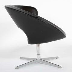 Olav Eldoy (b.1948) "Peel" Black Leather Swivel Club Chairs