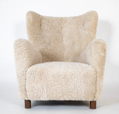 Pair of Armchairs in White Sheepskin Upholstery in the Style of Mogens Lassen