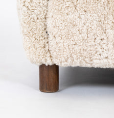 Pair of Armchairs in White Sheepskin Upholstery in the Style of Mogens Lassen