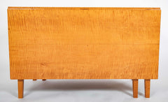 An American Federal Drop Leaf Tiger Maple Table
