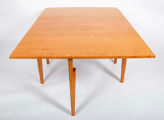An American Federal Drop Leaf Tiger Maple Table