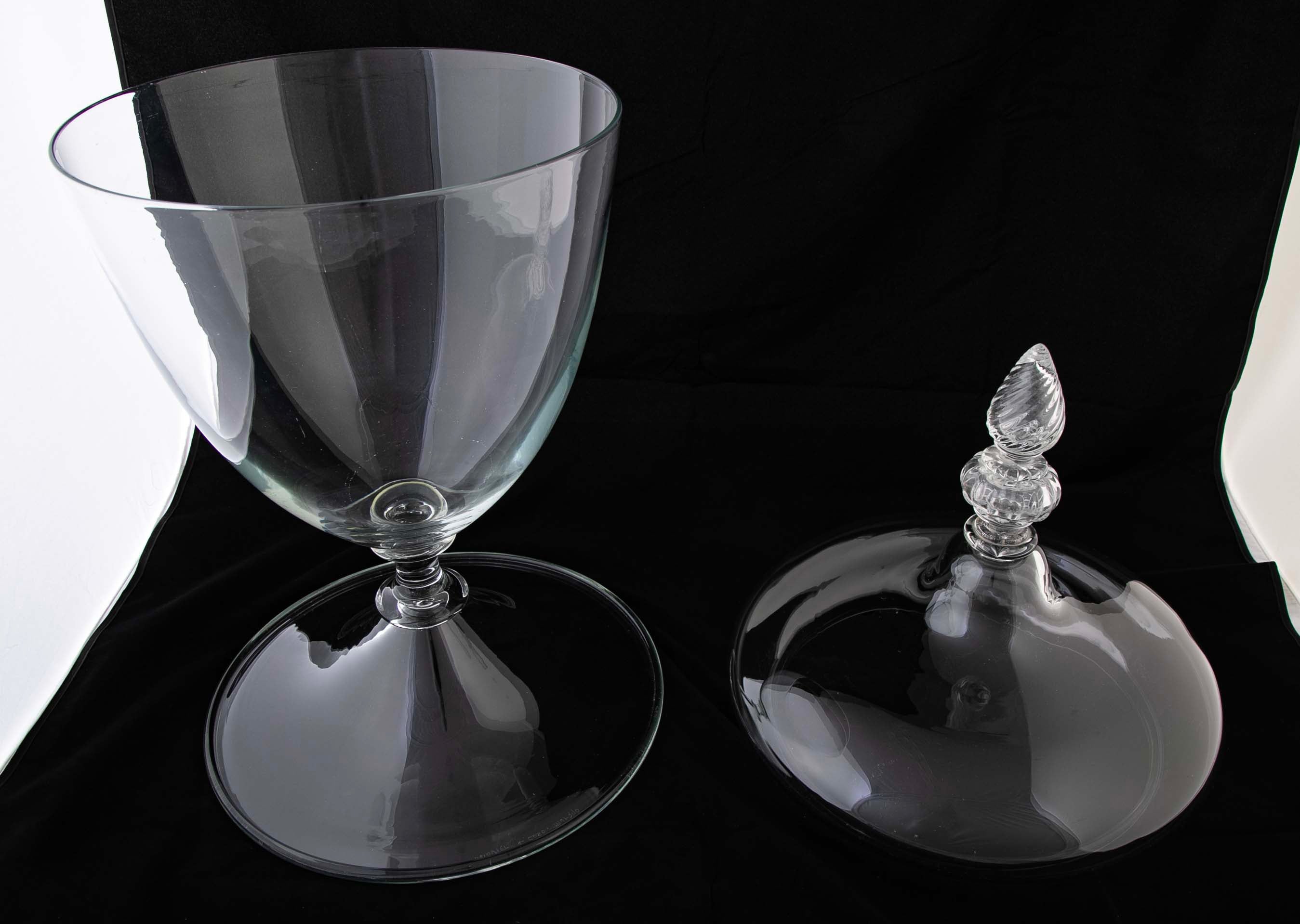 Large Barovier & Toso Covered Glass Urn, Italy