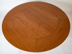 A Oak Expandable Dining Table In The Manner of Jules Leleu