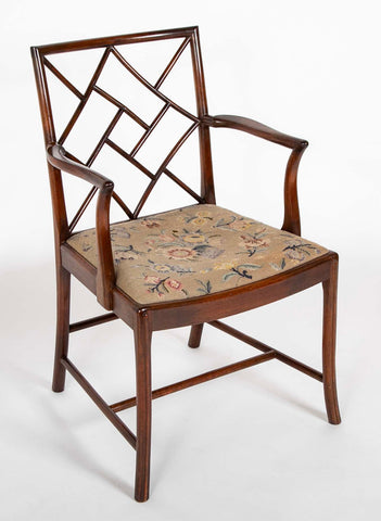 20th Century "Cockpen" Chair in Georgian Style