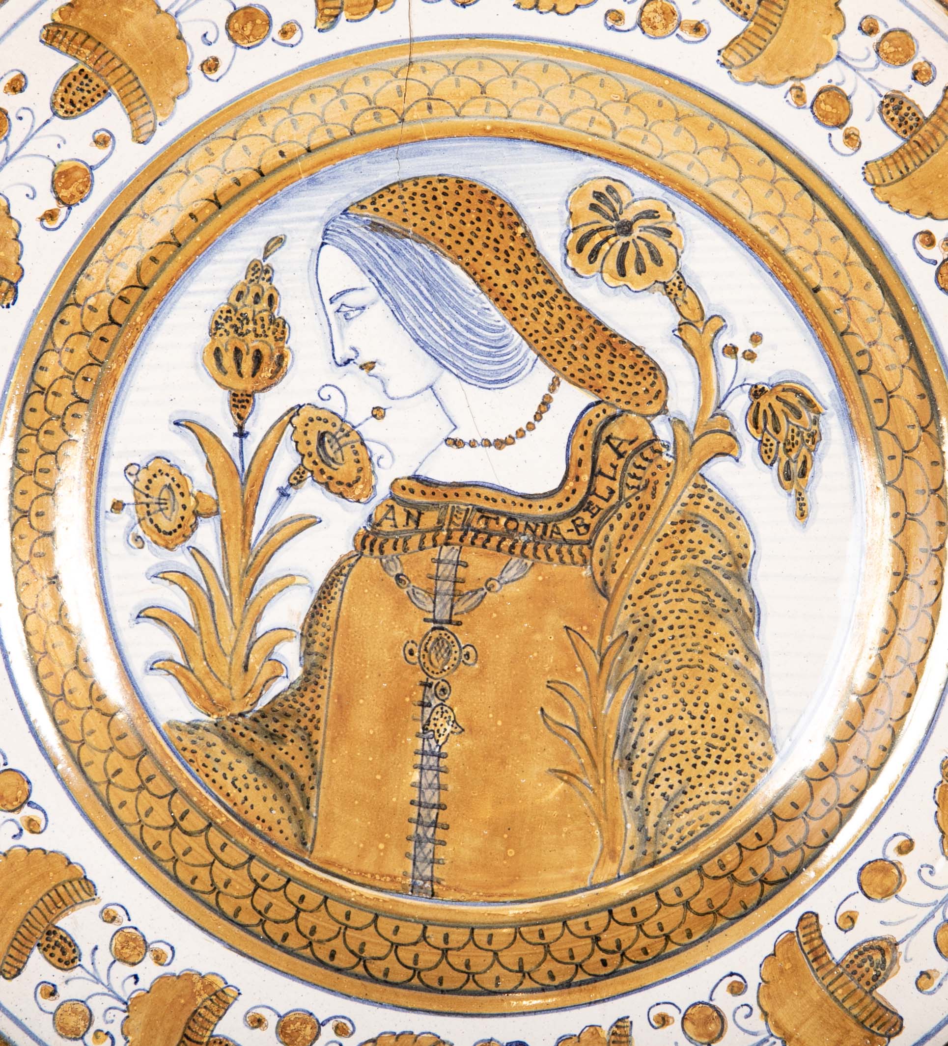 Deruta Reproduction "Bella Donna" Style Plate with Figure in Loose Blouse