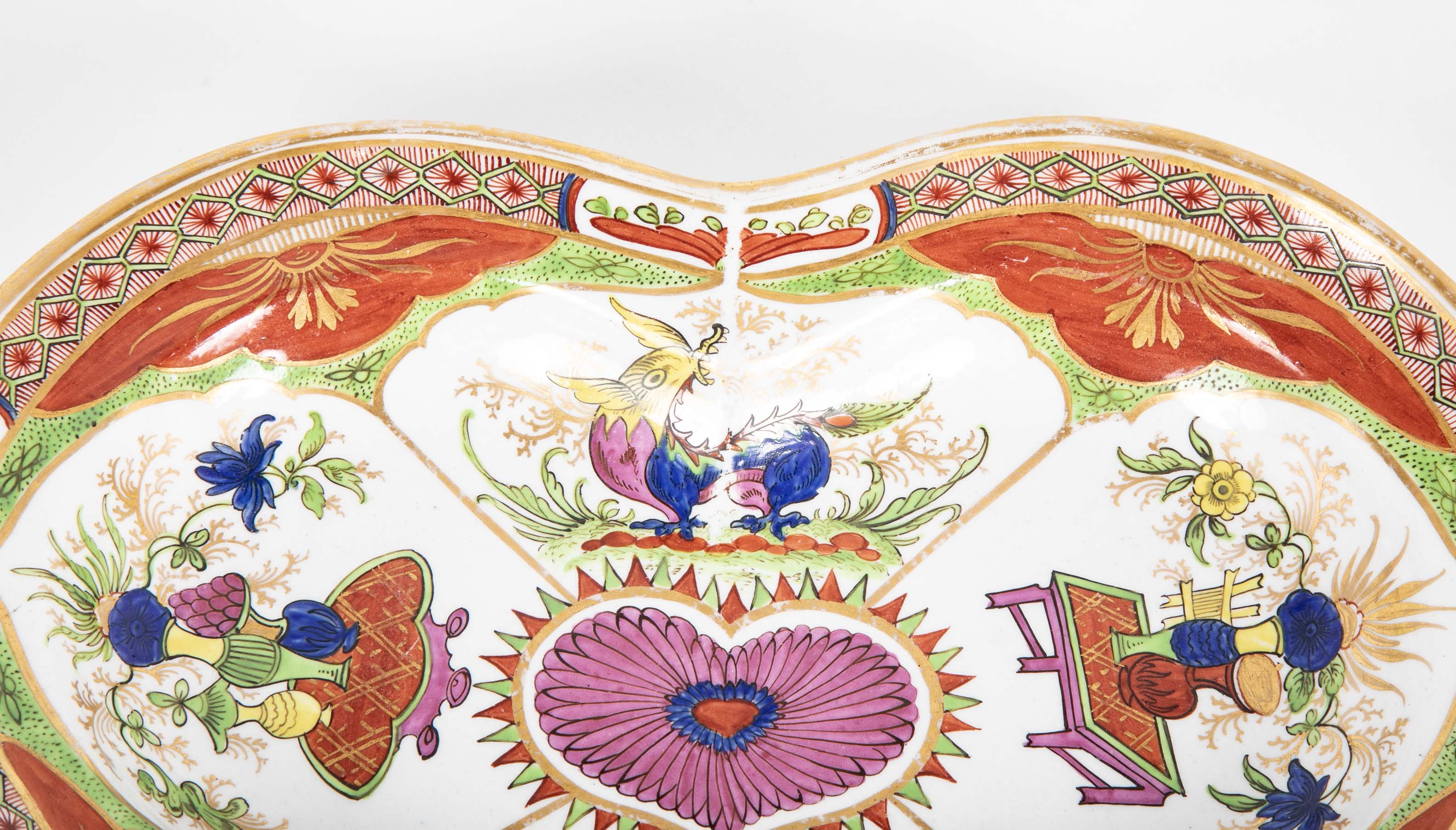 A Dragons in Compartments Scalloped Serving Dish by Chamberlains Worcester