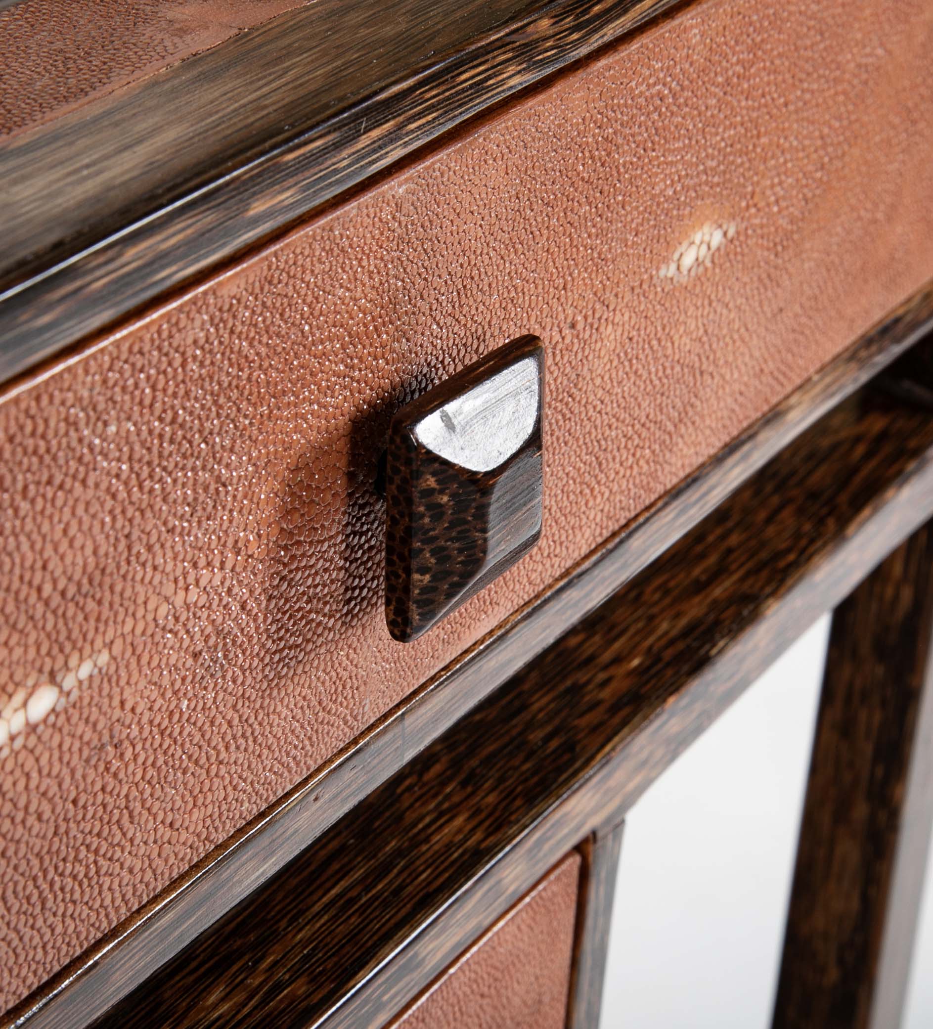 T & Y Augusti Shagreen Semanier