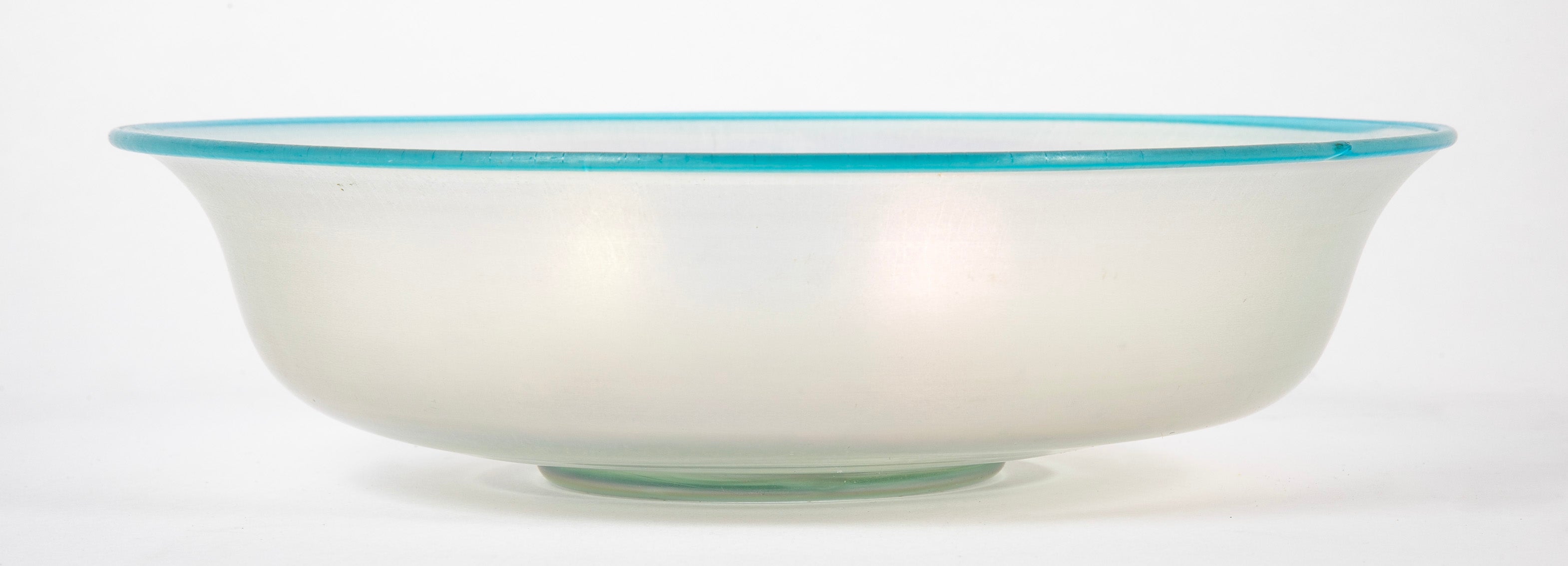 Steuben Verre de Soie Shallow Bowl with Turquoise Rim