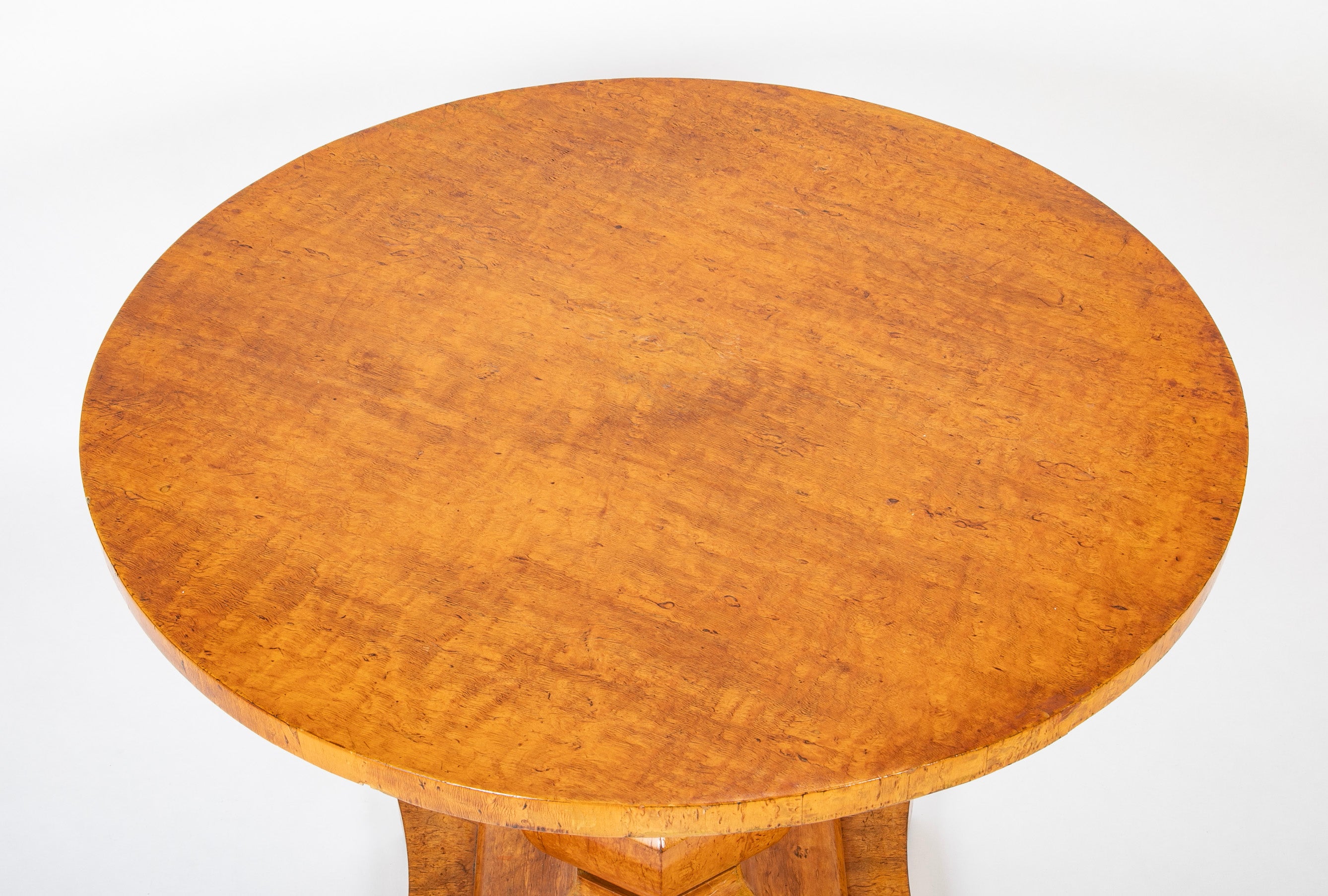 19th Century Northern European Biedermeier Table of Quilted Beech