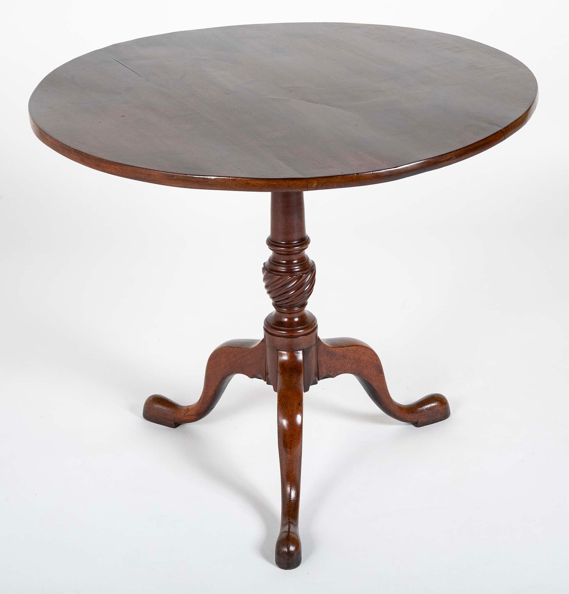 Mahogany Round Tilt Top Queen Anne Tea Table on 3 Cabriole Legs