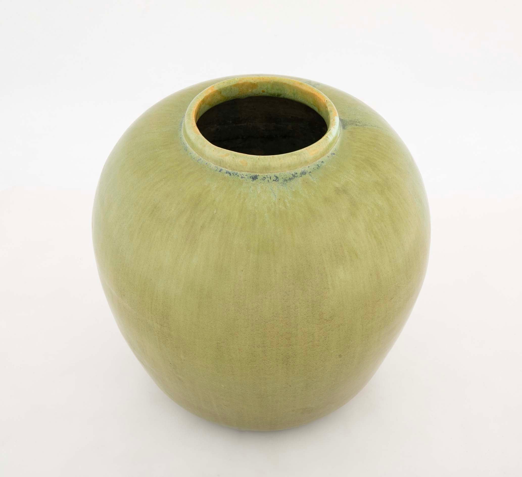 Satin Matte Green Bulbous Vase