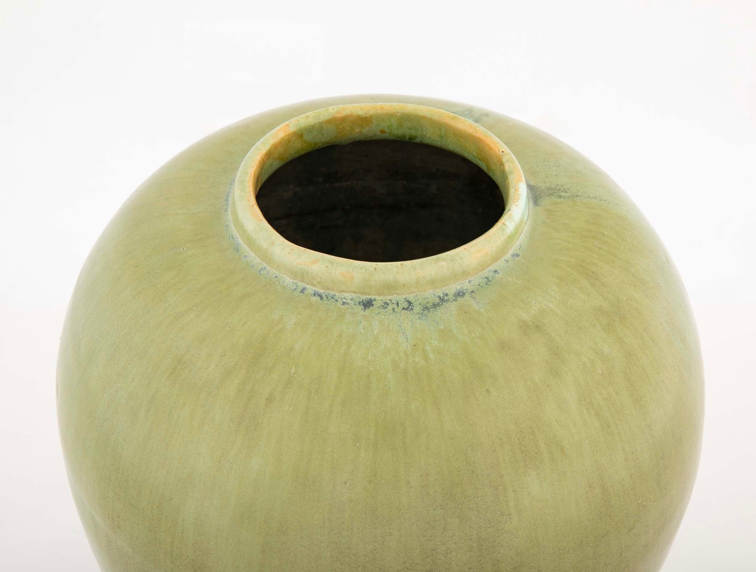 Satin Matte Green Bulbous Vase