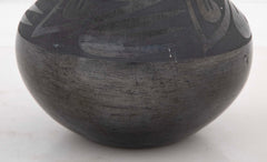 Lupita Vigil Martinez Pueblo Blackware Vase with Birds