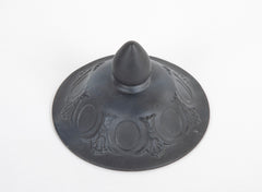 20th Century English Ceramic Urn in the Style of Wedgwood