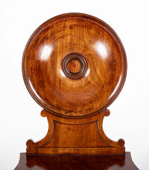 Early 19th Century English Mahogany Hall Chair