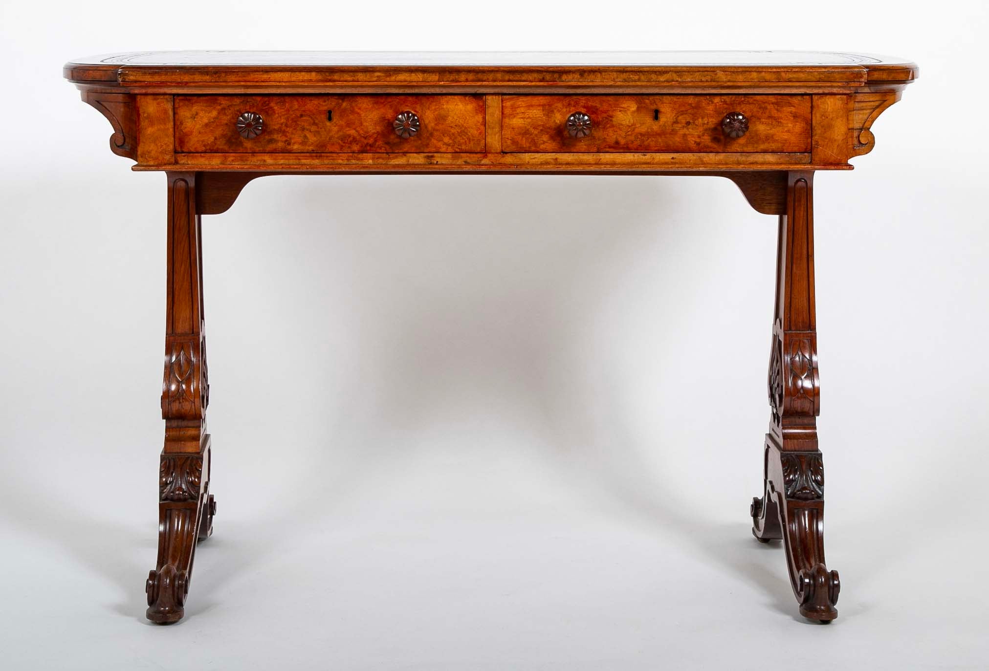 Important William IV Period Desk with Superb Carving Signed Holland & Sons