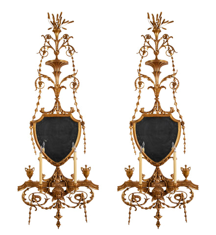 Important Pair of Late 19th Century Gilded Sconce Mirror Appliques