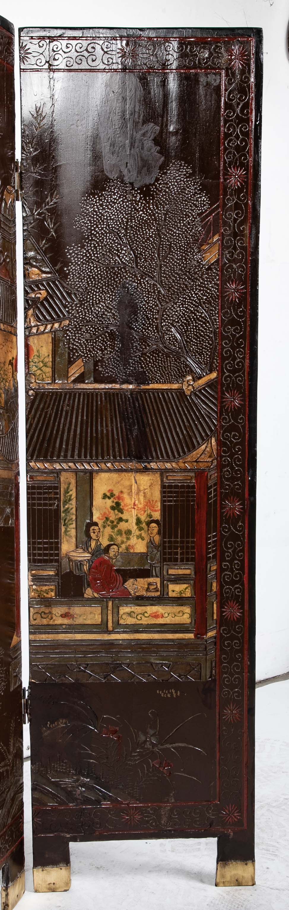 19th Century Chinese Coromandel Screen with 2 Sided Decoration